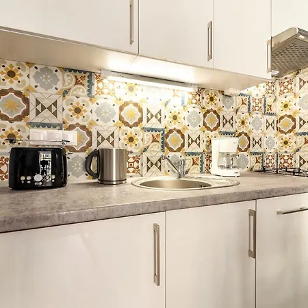 Freta 25 By Rent Like